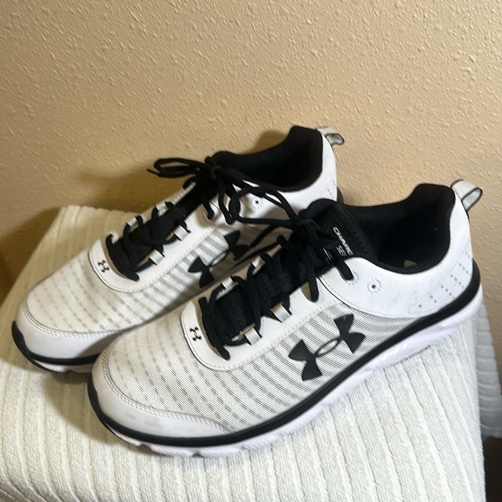 Under armor size 13